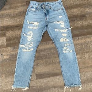 Levi’s 501 distressed skinny